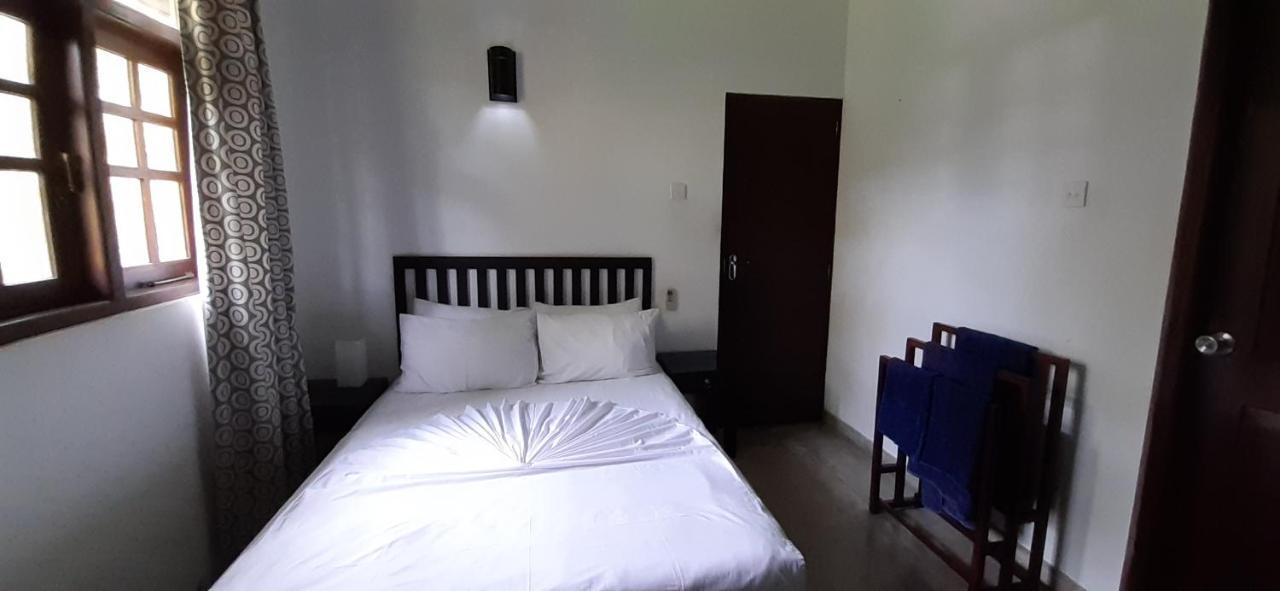 Nil Menik Villa Bentota Exterior foto